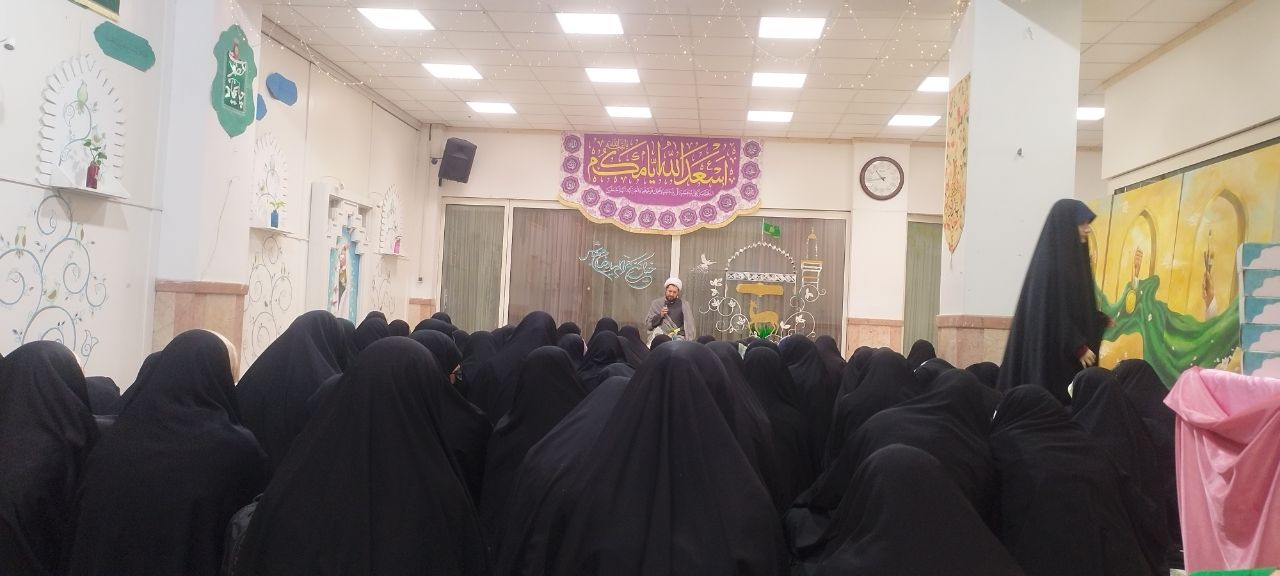 احیای نیمه شعبان در حرم مطهر رضوی